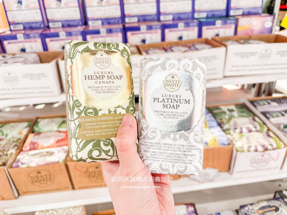 台北信義區香水快閃店登場！名牌Outlet全面下殺，限時至3/15 ；地址 : 信義區松高路11號(DREAM PLAZA地下2樓/統一阪急連通口)