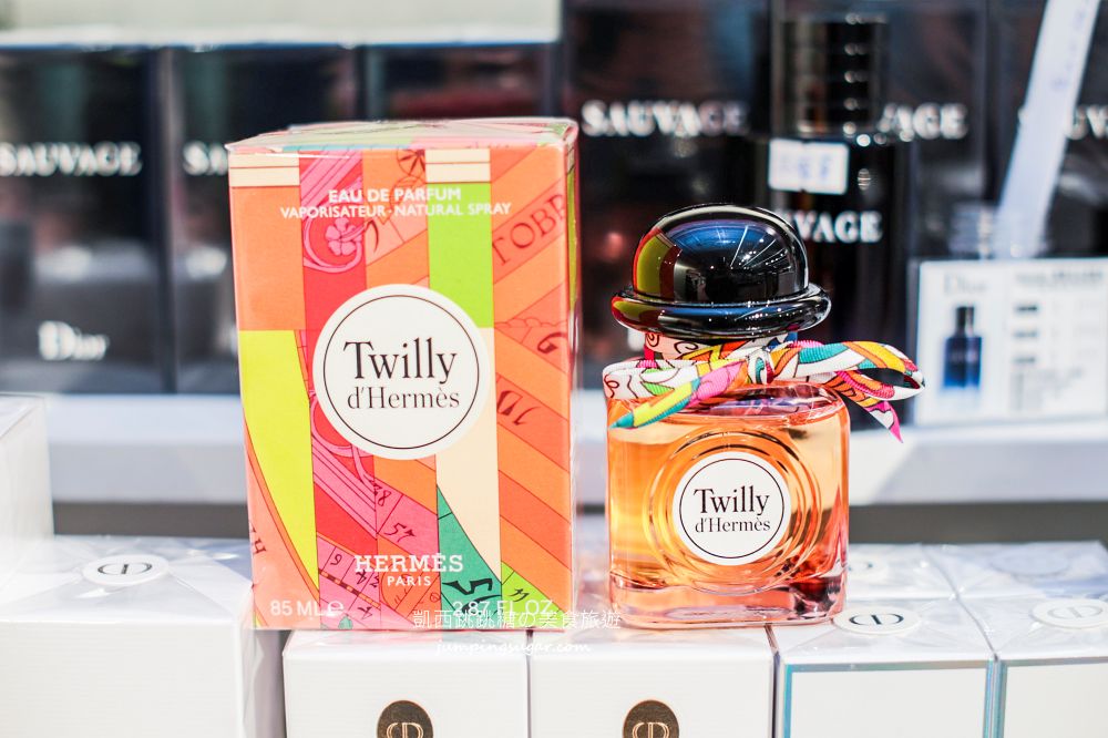 台北信義區香水快閃店登場！名牌Outlet全面下殺，限時至3/15 ；地址 : 信義區松高路11號(DREAM PLAZA地下2樓/統一阪急連通口)