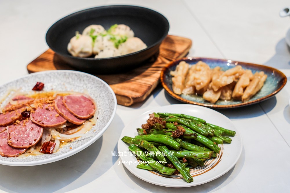 漢來上海湯包 | 台北南港Lalaport新開幕美食，內行人必吃菜色推薦(菜單價錢)