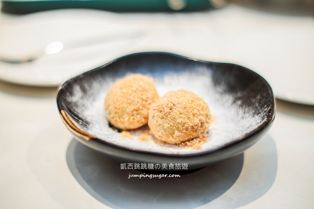 漢來上海湯包 | 台北南港Lalaport新開幕美食，內行人必吃菜色推薦(菜單價錢)