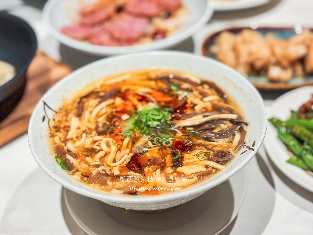 漢來上海湯包 | 台北南港Lalaport新開幕美食，內行人必吃菜色推薦(菜單價錢)