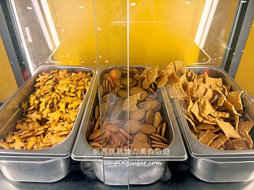 【彰化員林】小時厚牛排，自助吧吃到飽＋免費加麵CP值高(菜單價錢)