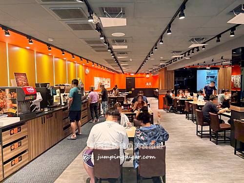 【彰化員林】小時厚牛排，自助吧吃到飽＋免費加麵CP值高(菜單價錢)