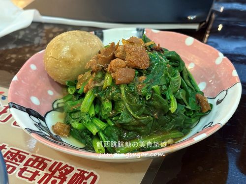 【大安區美食】周記切仔麵每天排隊！切仔麵、滷肉飯、小菜通通有(菜單價錢)