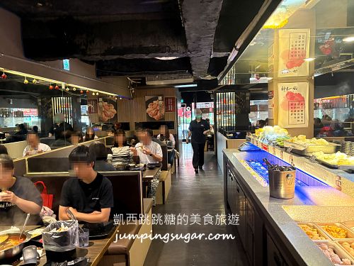 今日熱門文章：神來一鍋 | 台北內湖最狂吃到飽！螃蟹海鮮、花雕雞火鍋一次吃到爽~(菜單價錢)