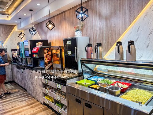 【彰化北斗美食】億品鍋平價小火鍋180起,附涼麵、沙拉、豆花冰品飲料吃到爽(菜單價錢) 【彰化北斗美食】億品鍋平價小火鍋180起,附涼麵、沙拉、豆花冰品飲料吃到爽(菜單價錢)
